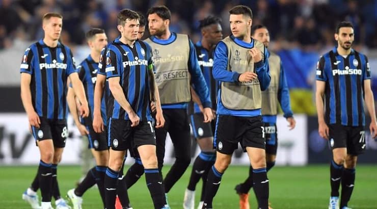 שחקני אטאלנטה מאוכזבים (רויטרס) שחקני אטאלנטה מאוכזבים