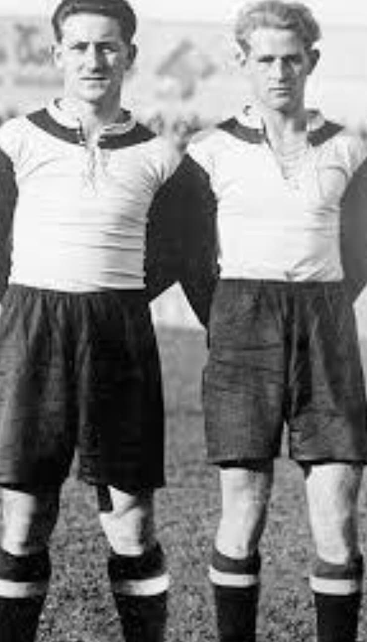 נהרגו בשדה הקרב. יוזף ברגמאייר ופרנץ קרום (טוויטר) נהרגו בשדה הקרב. יוזף ברגמאייר ופרנץ קרום