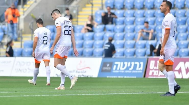 שחקני בני יהודה מאוכזבים