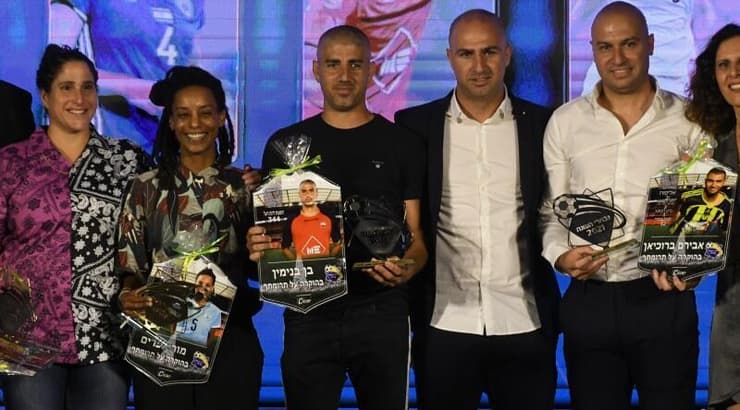 שחקני העבר שפרשו בשנה האחרונה (עמרי שטיין) שחקני העבר שפרשו בשנה האחרונה