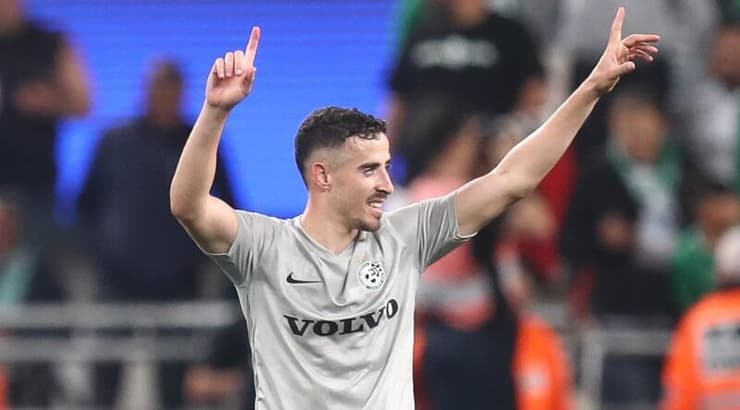 דולב חזיזה חוגג