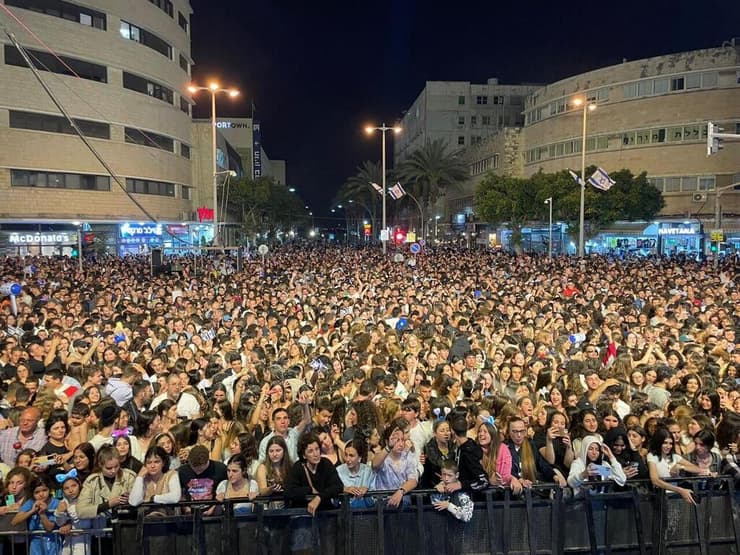 חוגגים יום העצמאות ה-74 בחיפה