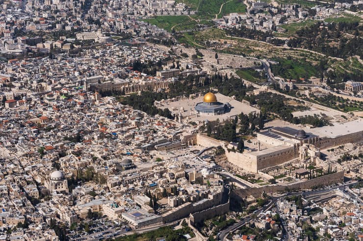 רחבת הכותל המערבי ירושלים