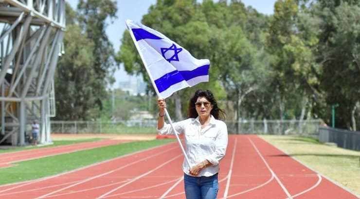 אסתר רוט שחמורוב