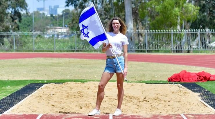 חנה קנייזבה מיננקו