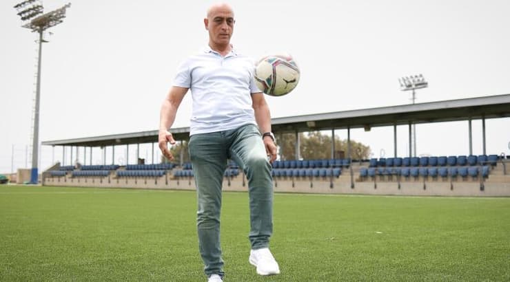 כך זה עובד. משה סיני