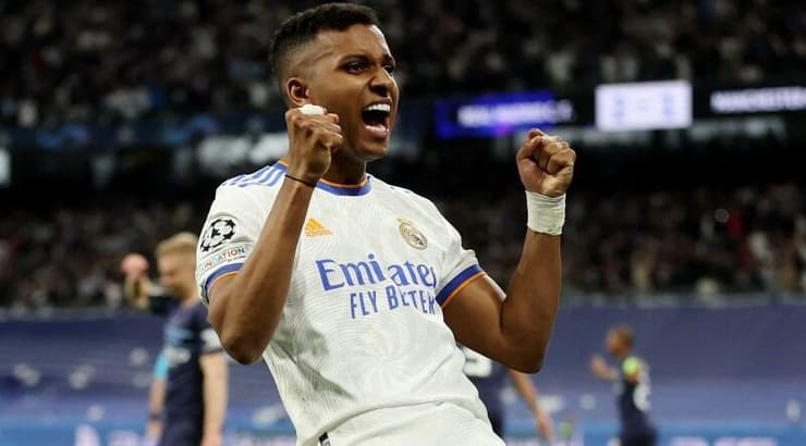 רודריגו חוגג