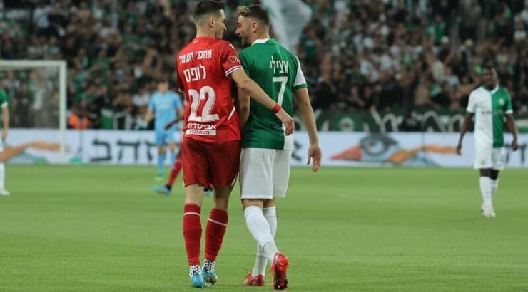 עומר אצילי בעימות עם הלדר לופס (מרטין גוטדאמק) עומר אצילי בעימות עם הלדר לופס