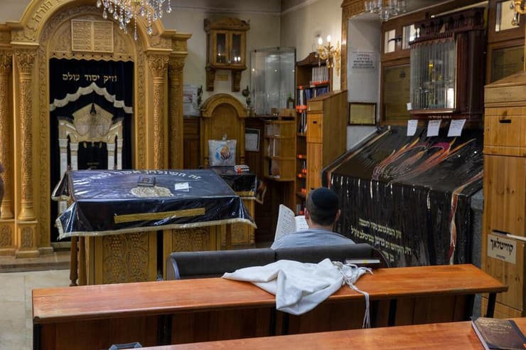 בית הכנסת הסמוך לקבר רבי נחמן מברסלב