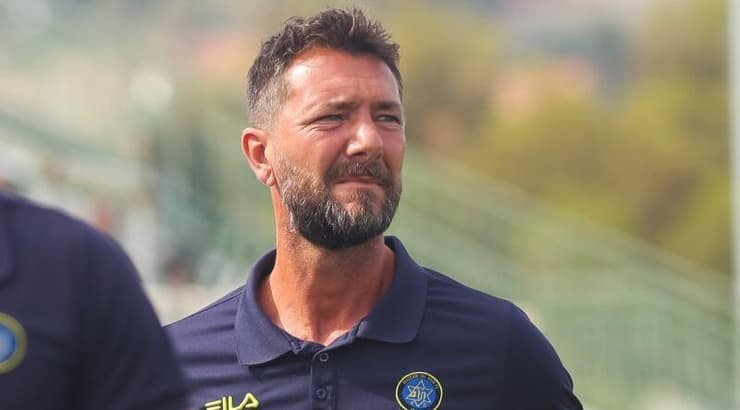 פטריק ואן דה ברג (שחר גרוס) פטריק ואן דה ברג