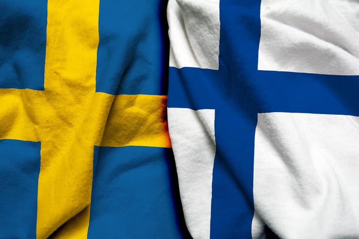 דגלים שבדיה פינלנד