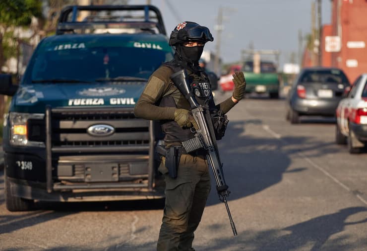 זירת רצח העיתונאיות יסניה פלקוני ושיילה גרסיה אוליברה ב מקסיקו ביום שני בעיירה קוסוליאקאקה