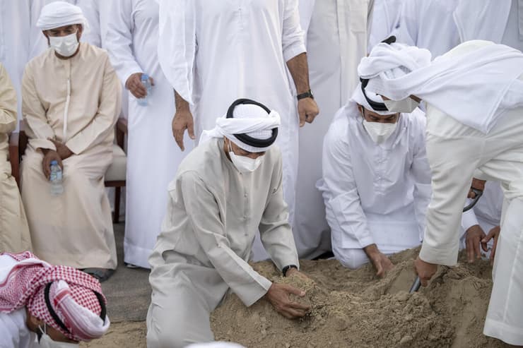 הלוויה של דייח שייח חליפה בן זאיד אל-נהיא באבו דאבי