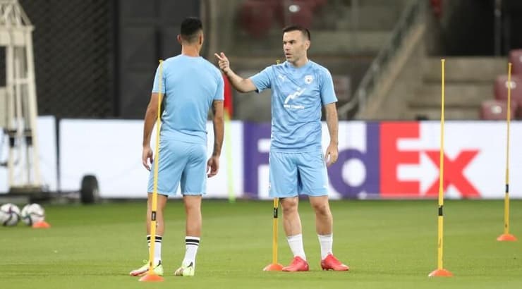 ביברס נאתכו וערן זהבי