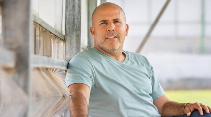 פותח הכול. אורן גולן