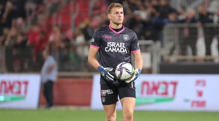 דניאל פרץ (עמרי שטיין) דניאל פרץ