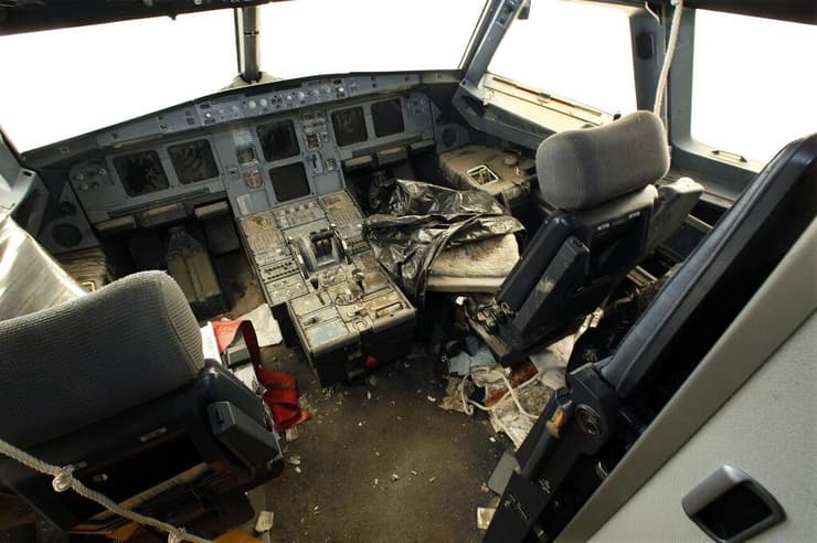 תמונה מתוך תא הטייס של טיסה 1549 של יו אס איירווייז שביצעה נחיתת חירום בנהר ההדסון