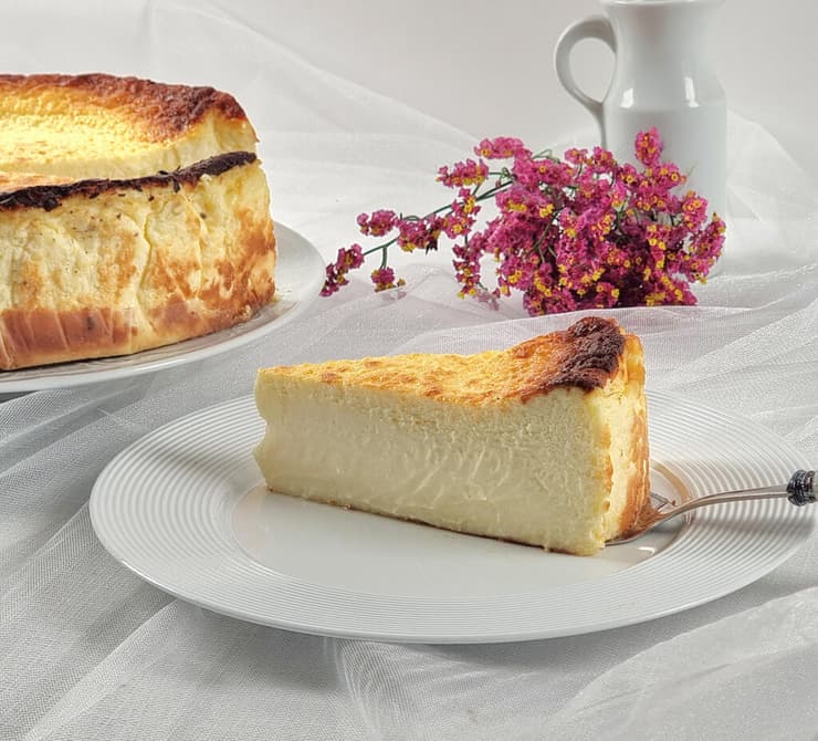 עוגת גבינה באסקית קונדיטוריה שני