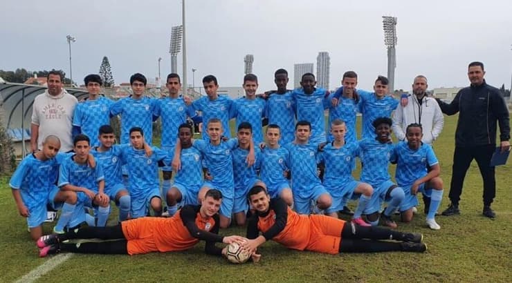 נערים ג ביתר תל אביב בת ים (מערכת ONE) (באדיבות המועדון) נערים ג ביתר תל אביב בת ים (מערכת ONE)