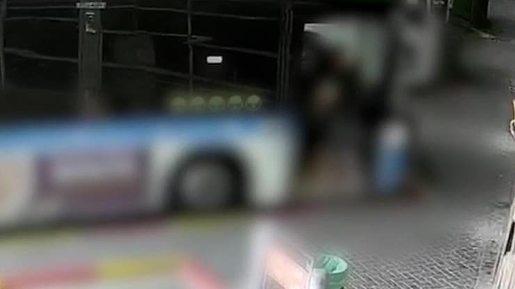 תיעוד מניסיון גניבת האוטובוס ע"י נער בן 16