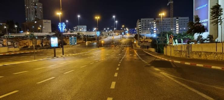 תאורת רחוב חדשה בירושלים