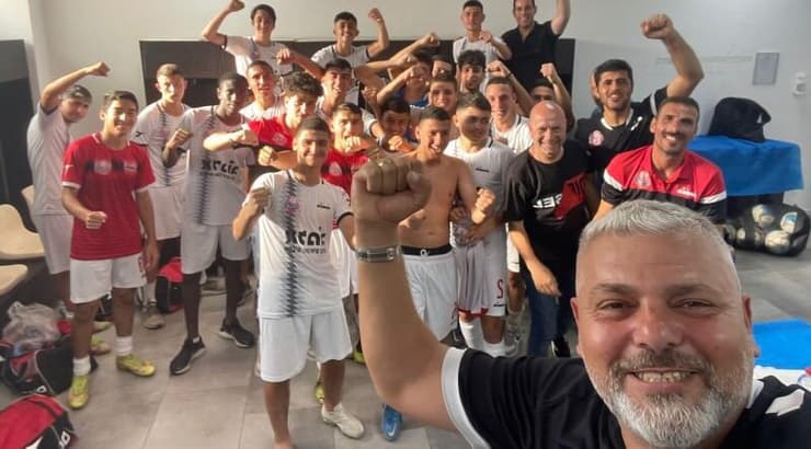 יואב פרידמן וקבוצתו (באדיבות הפועל חיפה) יואב פרידמן וקבוצתו