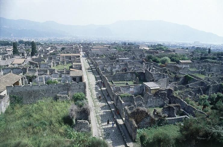 העיר העתיקה פומפיי