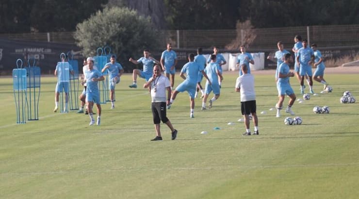 שחקני נבחרת ישראל באימון (עמרי שטיין) שחקני נבחרת ישראל באימון