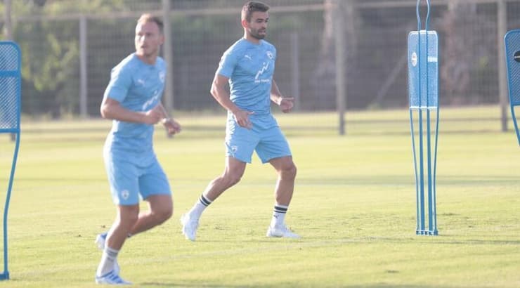 מיגל ויטור ודן גלזר (עמרי שטיין) מיגל ויטור ודן גלזר