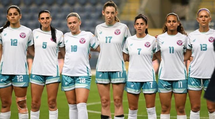 שחקניות בנות נתניה (נעם מורנו) שחקניות בנות נתניה