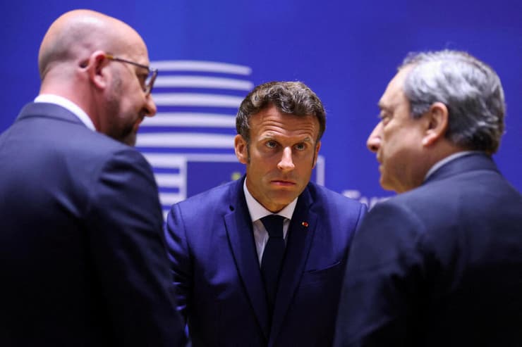 נשיא צרפת עמנואל מקרון פסגה של האיחוד האירופי ב בריסל