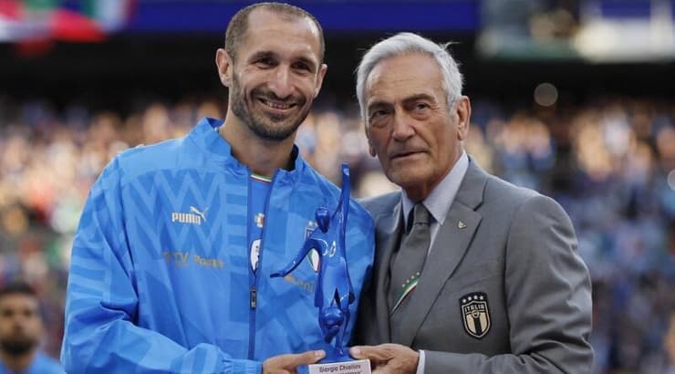 ג'ורג'ו קייליני עולה להופעתו האחרונה בנבחרת