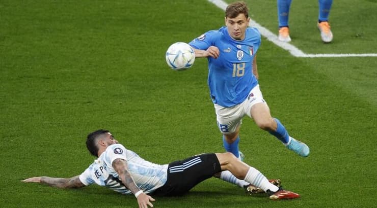 ניקולו בארלה מול רודריגו דה פול