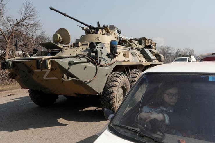אוקראינה מלחמה פלישה תקיפה כוחות כוח צבא צבאי חיילים לוחמים הרג הרס הרוגים חורבן רוסיה