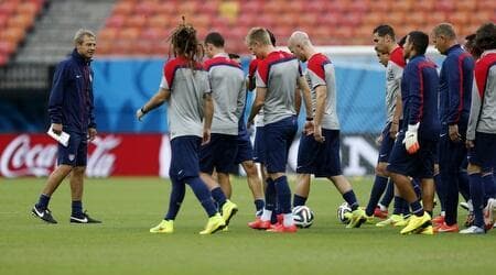 אימון ארה"ב יחד עם קלינסמן