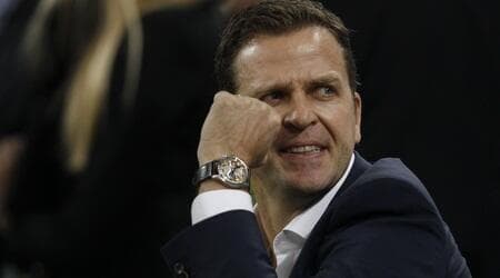 אוליבר בירהוף. שיא עתיק (רויטרס) אוליבר בירהוף. שיא עתיק