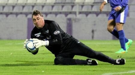 אובארוב. "לא המשחק הכי גרוע" (יניב גונן) אובארוב. "לא המשחק הכי גרוע"