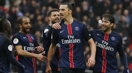 זלאטן איברהימוביץ' חוגג