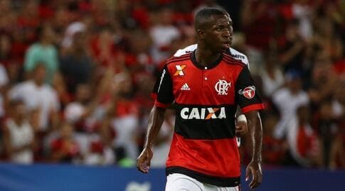 ויניסיוס. לא זכה לאהדה גדולה בברזיל