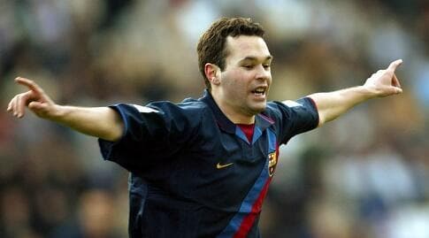 אנדרס אינייסטה חוגג את שער הבכורה שלו