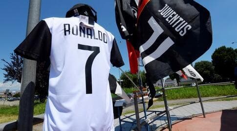 חולצה של רונאלדו בטורינו