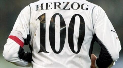 אנדראס הרצוג בציון 100 הופעות בנבחרת