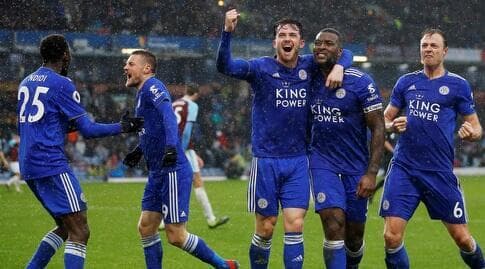 שחקני לסטר חוגגים. מסוגלים לשחזר את ההצלחה?