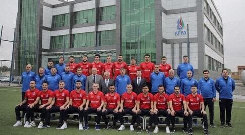 אלי בבייב עם נבחרת אזרבייג'ן