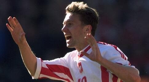 ייז'י בז'צ'ק במדי נבחרת פולין