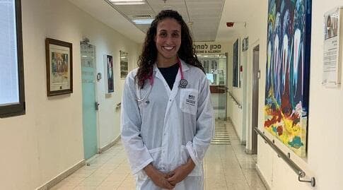 אנדראה מורז בלימודי הרפואה