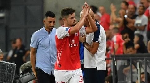 דוד קלטינס מודה לקהל