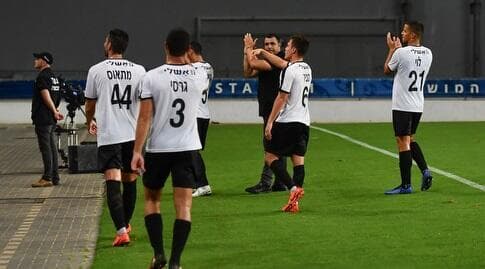 לוי . יציבות זה שם המשחק (חגי מיכאלי)