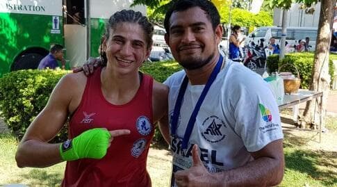 נילי בלאק זוכה באליפות העולם