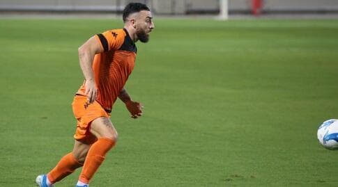 אלו במדי בני יהודה. "כנראה שלא הייתי צריך להיות במכבי ת"א"